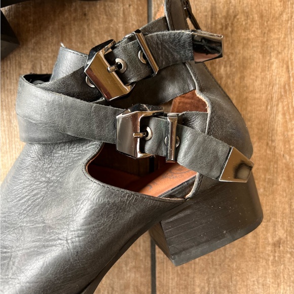 Jeffrey Campbell Everly ankle boot - Picture 3 of 9